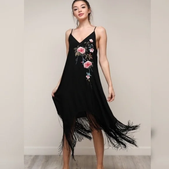 asymmetrical dress with embroidered fringes Asymmetrical dress with embroidered fringes - Women